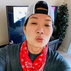 Meet your Posher, Linda